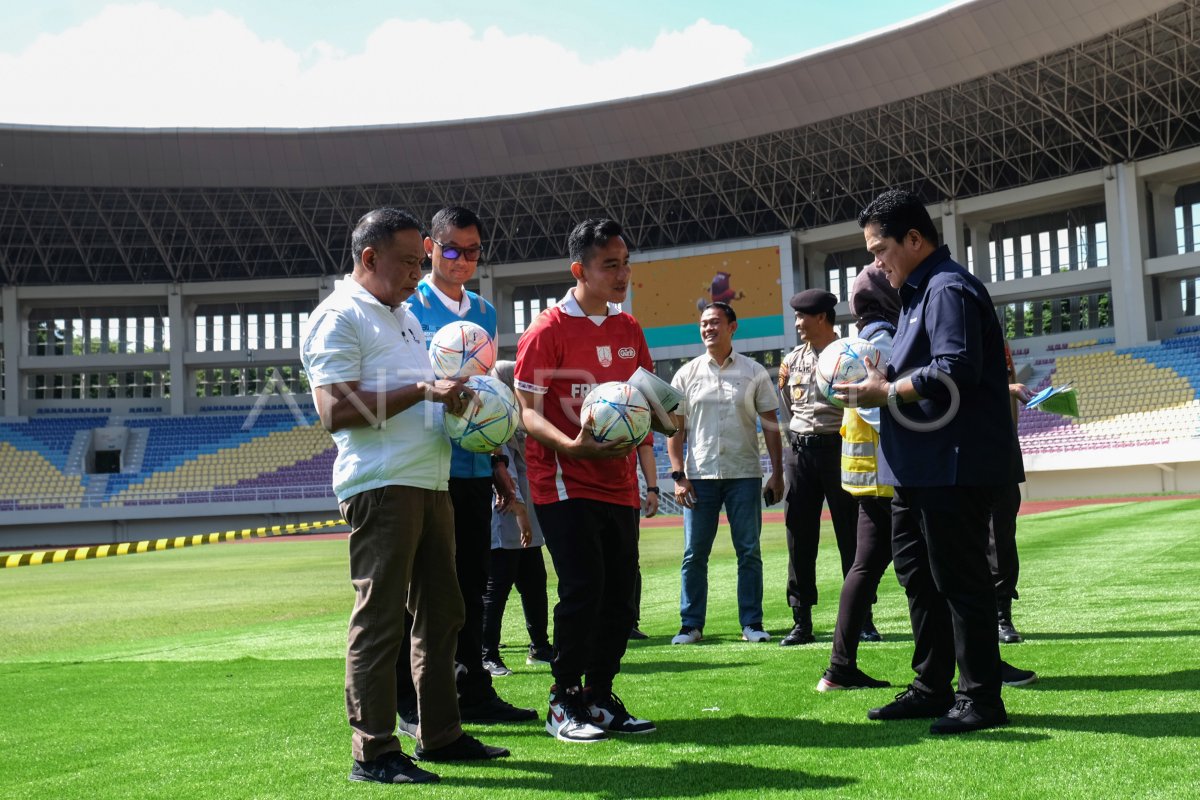 Peninjauan Stadion Manahan Solo Antara Foto