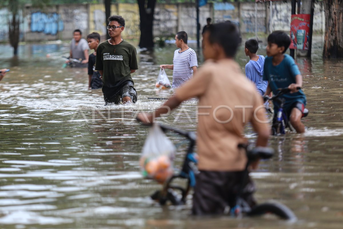 Banjir di tangerang antara foto
