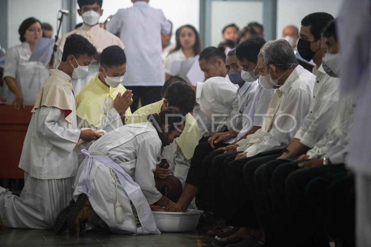 MISA KAMIS PUTIH DI YOGYAKARTA | ANTARA Foto