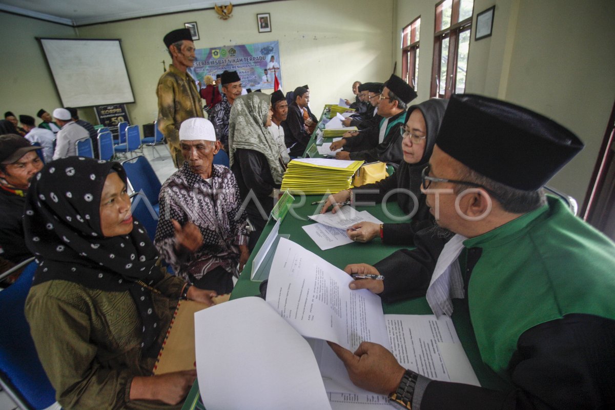 SIDANG TERPADU ISBAT NIKAH | ANTARA Foto