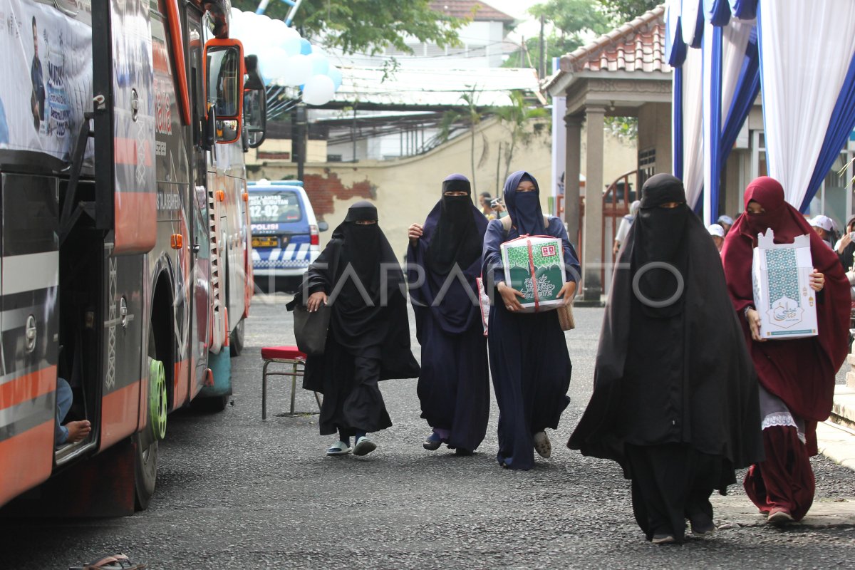 MUDIK GRATIS BERSAMA BUMN DI SURABAYA ANTARA Foto