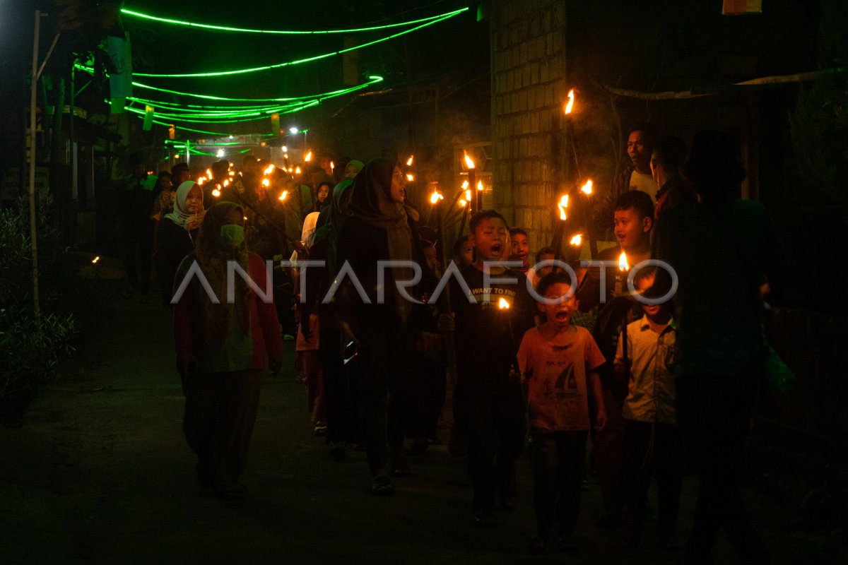 Takbir Keliling Di Yogyakarta Antara Foto 