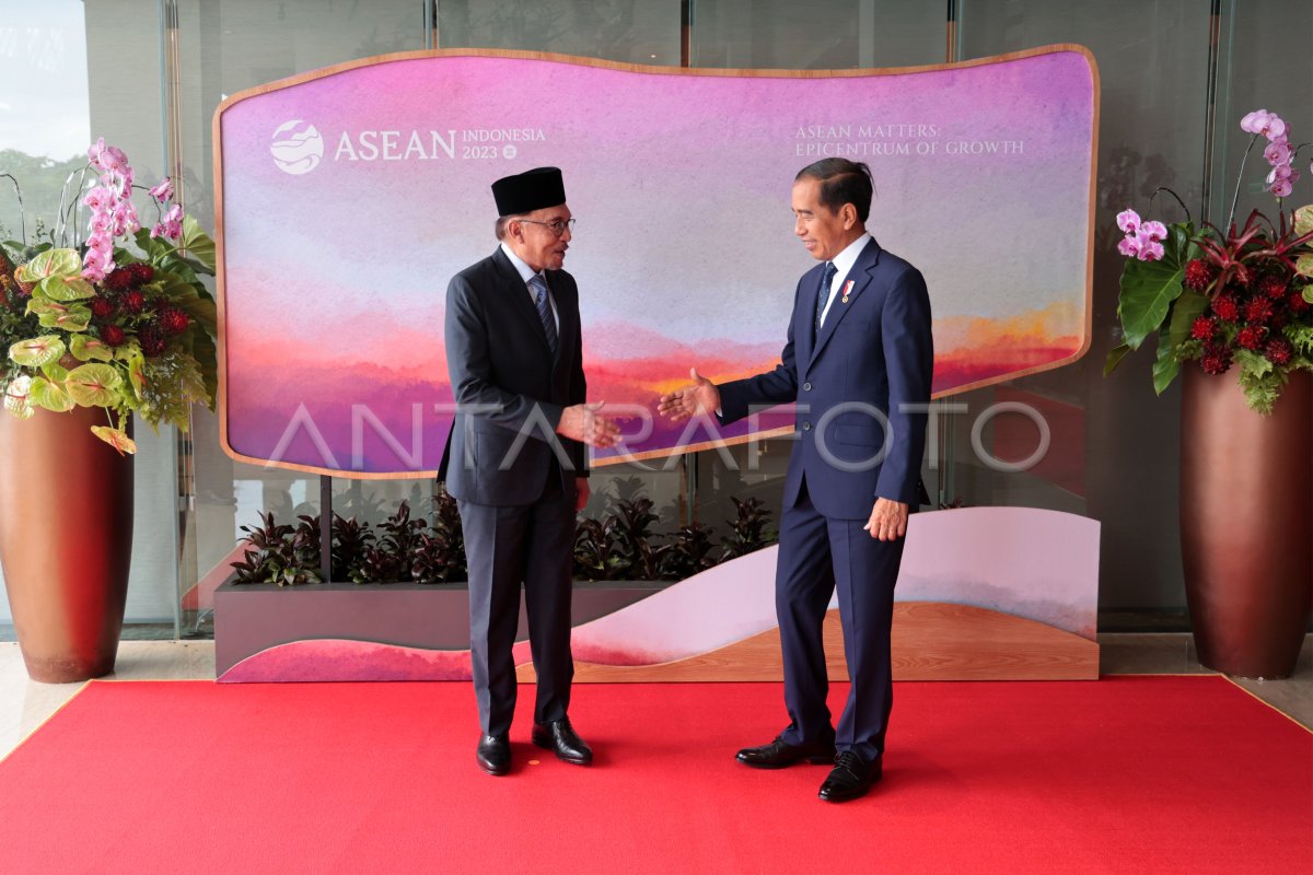 Pertemuan Bilateral Indonesia Dengan Malaysia Antara Foto