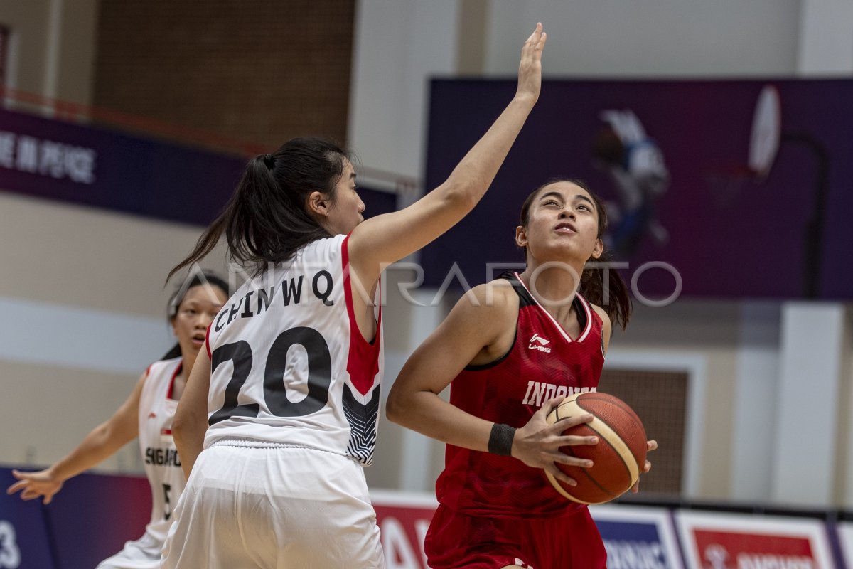 Timnas Basket Putri Indonesia Raih Medali Emas SEA Games 2023 | ANTARA Foto