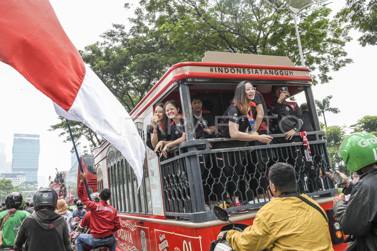 Arak-arakan Kontingen SEA Games 2023