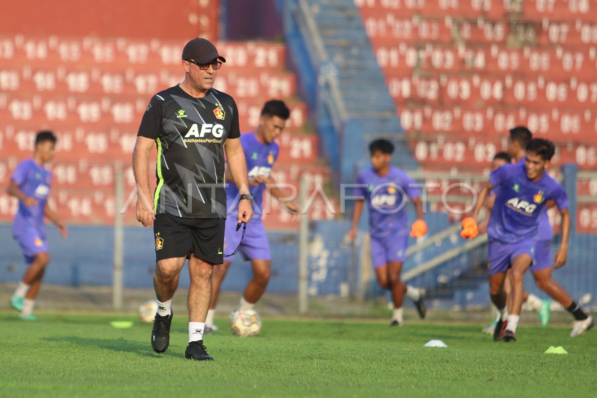 Pelatih baru Persik Kediri