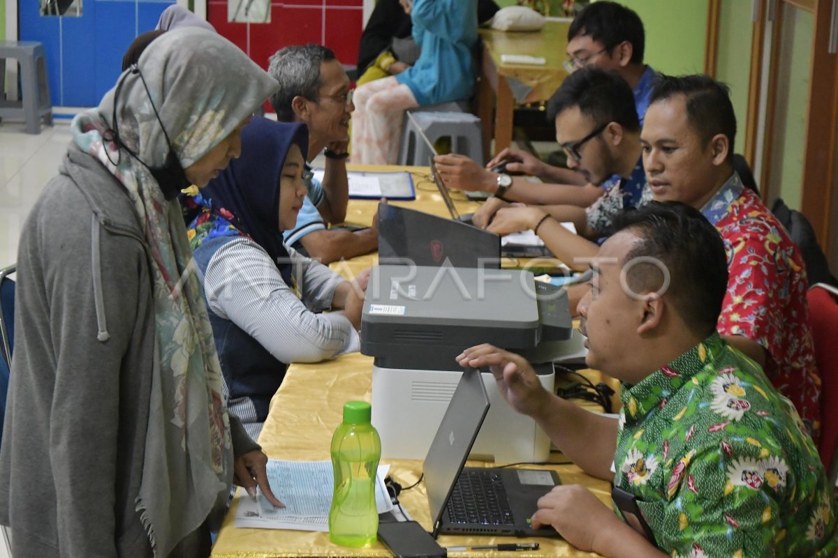 Posko pelayanan PPDB di Jakarta