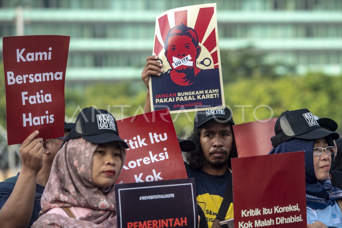 Aksi tuntut revisi UU ITE