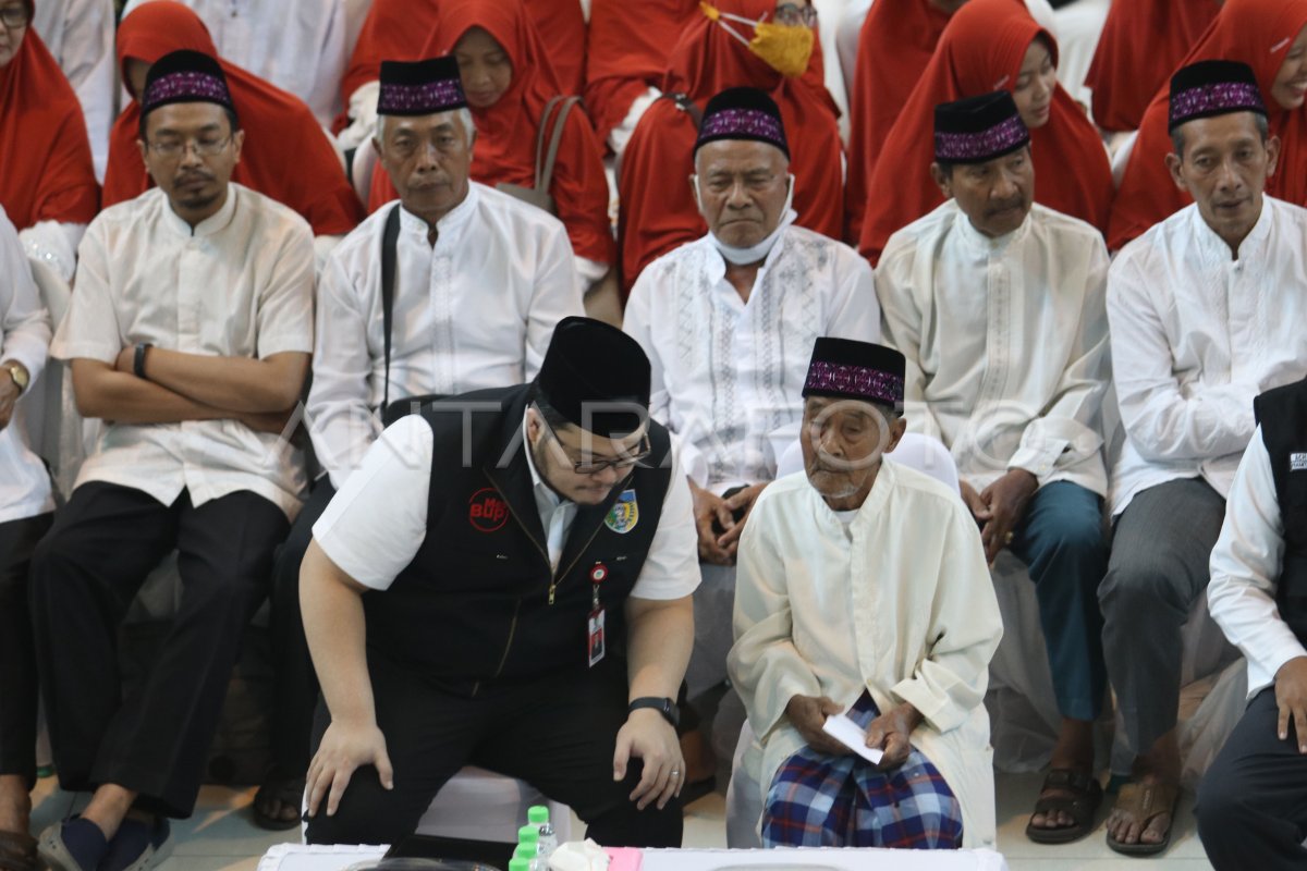 Jamaah calon haji tertua dari Kediri
