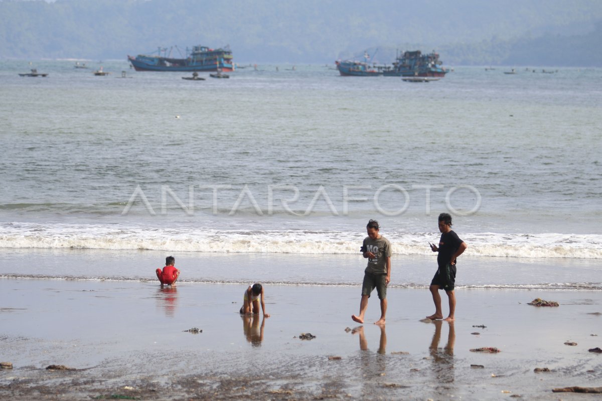 Prediksi gelombang tinggi di perairan Jawa Timur