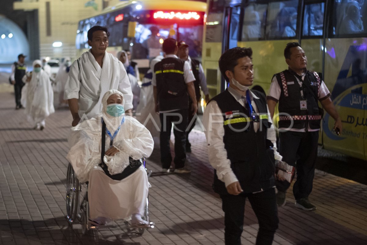 Operasional bus Shalawat