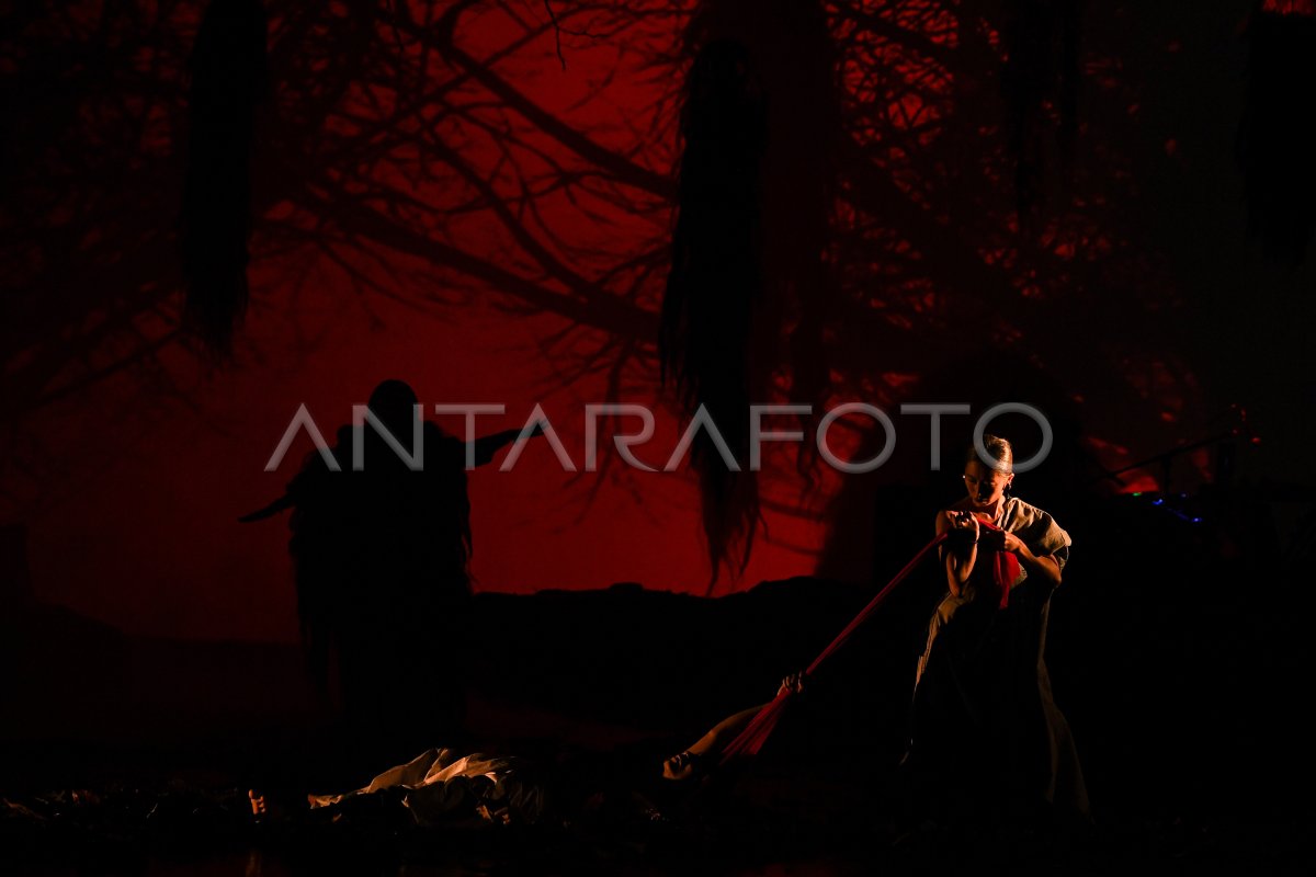 Pementasan Teater Monolog Drupadi