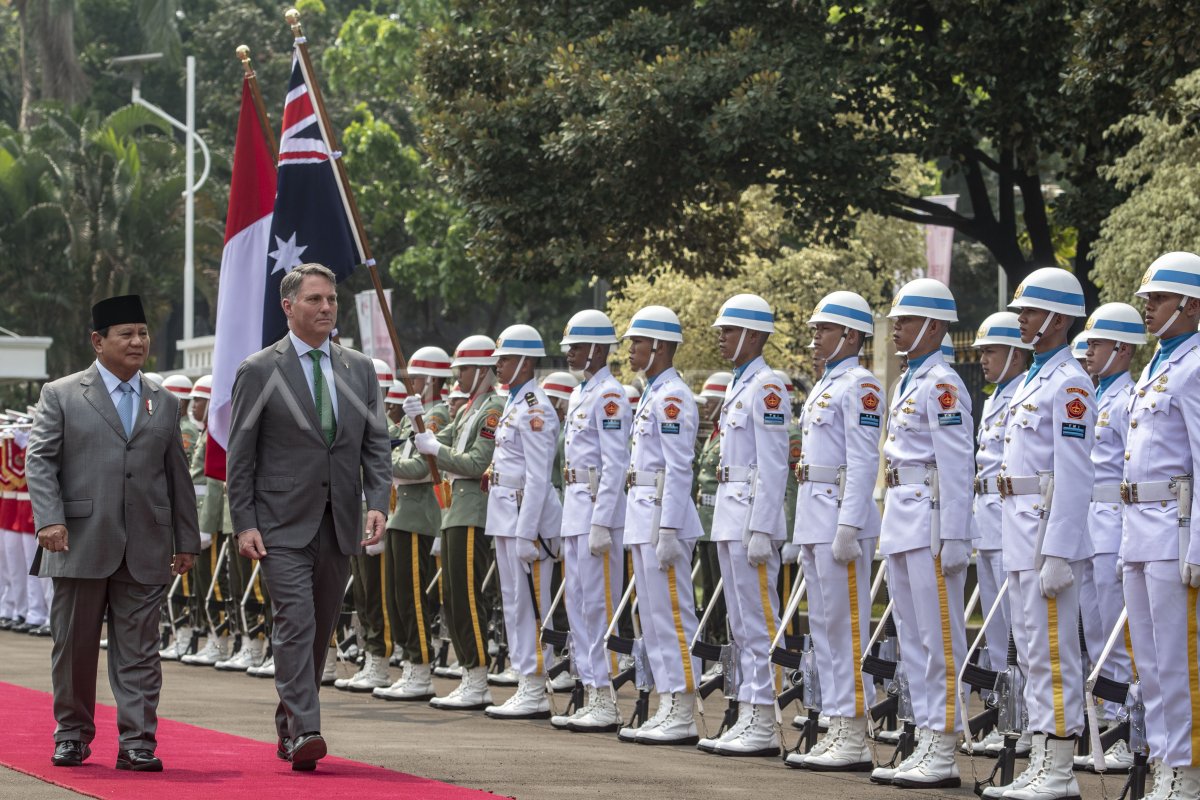 Menhan Prabowo Terima Kunjungan Menhan Australia | ANTARA Foto