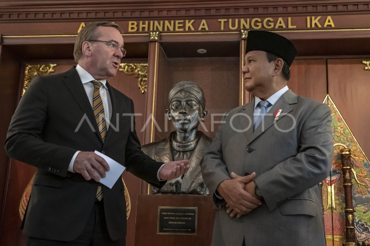 Pertemuan Menhan Prabowo Dengan Menhan Jerman | ANTARA Foto