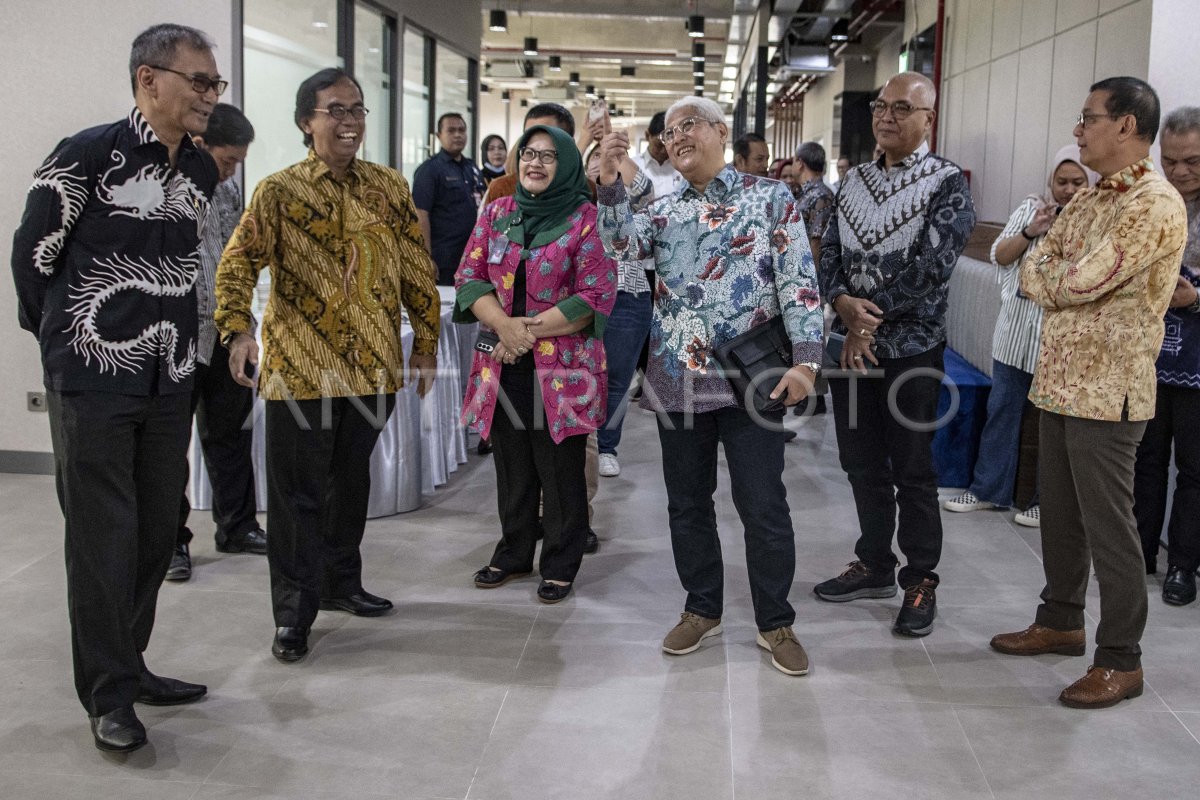 Peresmian ruang kerja baru dan visual marketplace Antarafoto