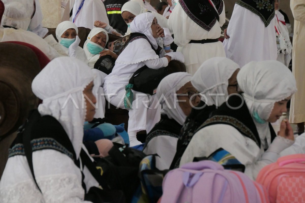 Keberangkatan calon haji ke Arafah