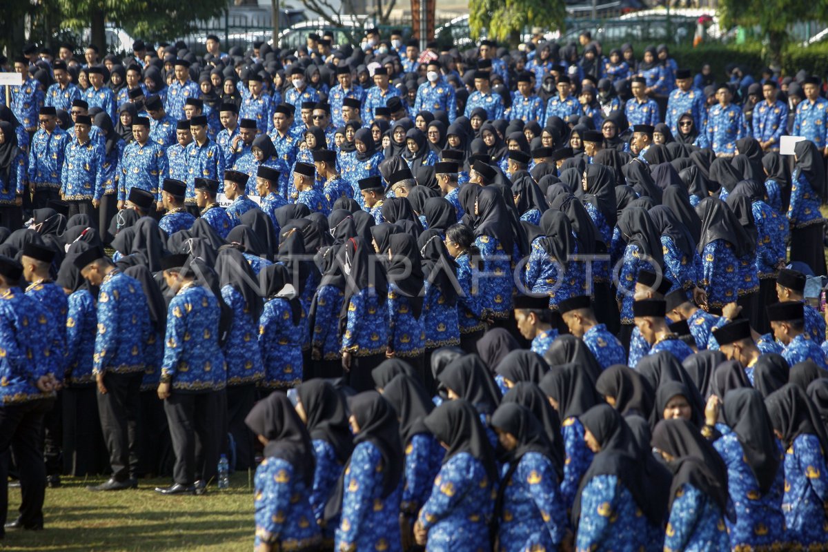 Pengangkatan PPPK jabatan fungsional guru di Bogor | ANTARA Foto
