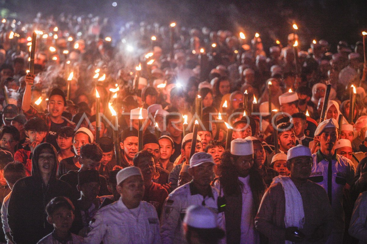 Pawai Obor Sambut Tahun Baru Islam Di Puncak Bogor Antara Foto 8383