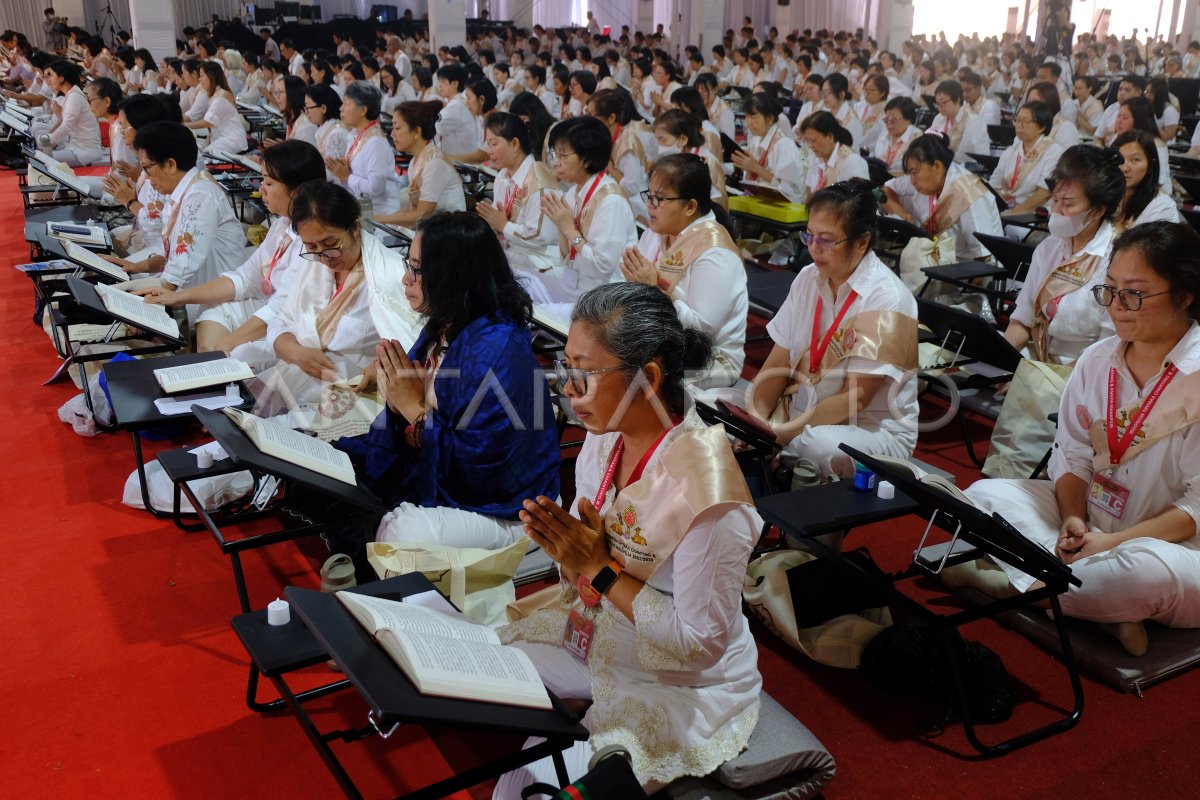 Indonesia Tipitaka Chanting 2023 di Borobudur