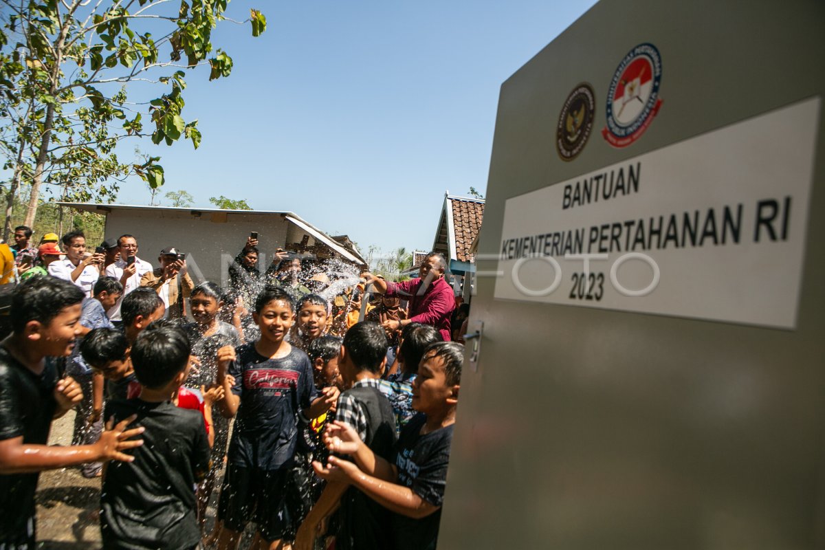 Menhan resmikan bantuan sumur bor di Gunungkidul