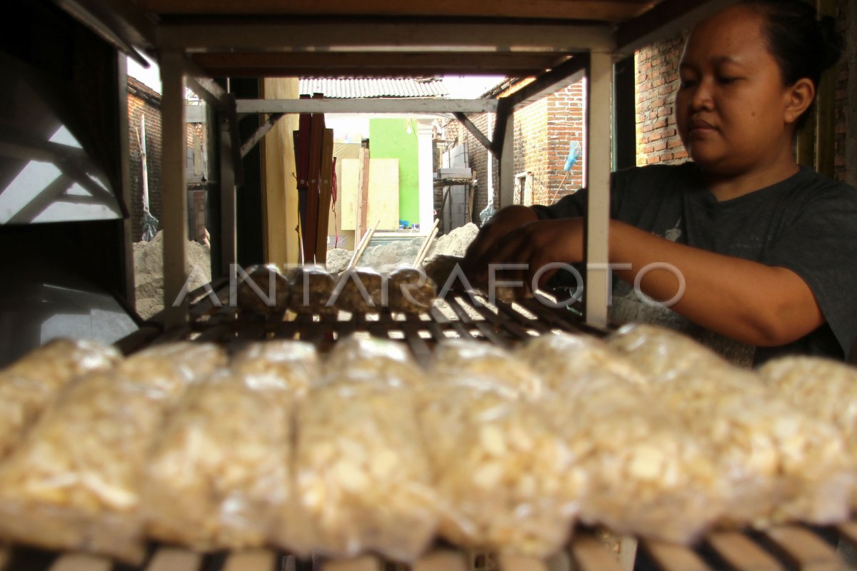 Produksi tempe di Jombang