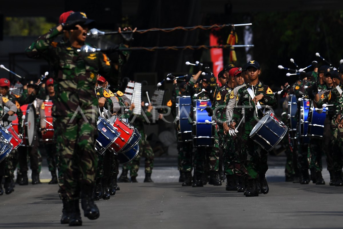 Gladi Kotor Upacara Peringatan HUT RI | ANTARA Foto