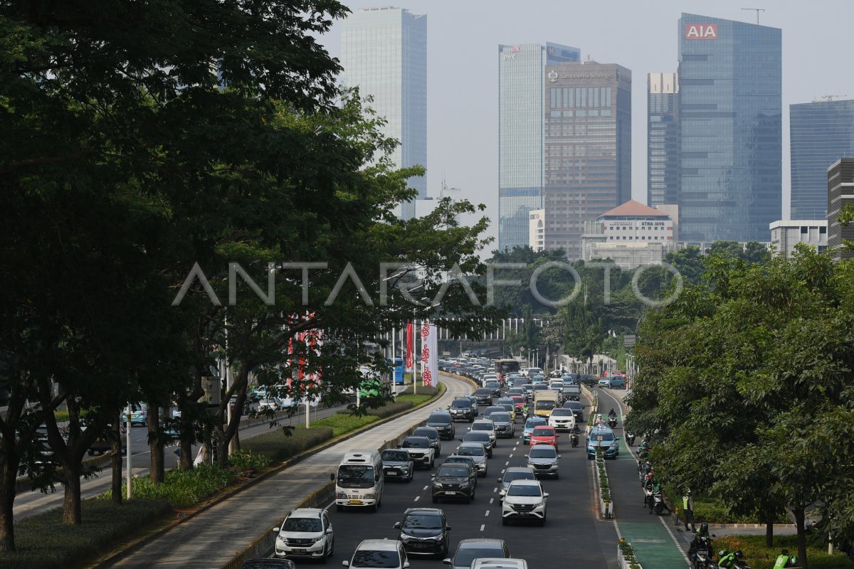 ASN Pemprov Jakarta WFH Mulai 21 Agustus 2023 | ANTARA Foto