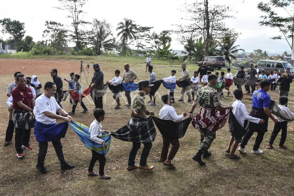 Permainan tradisional sasarungan