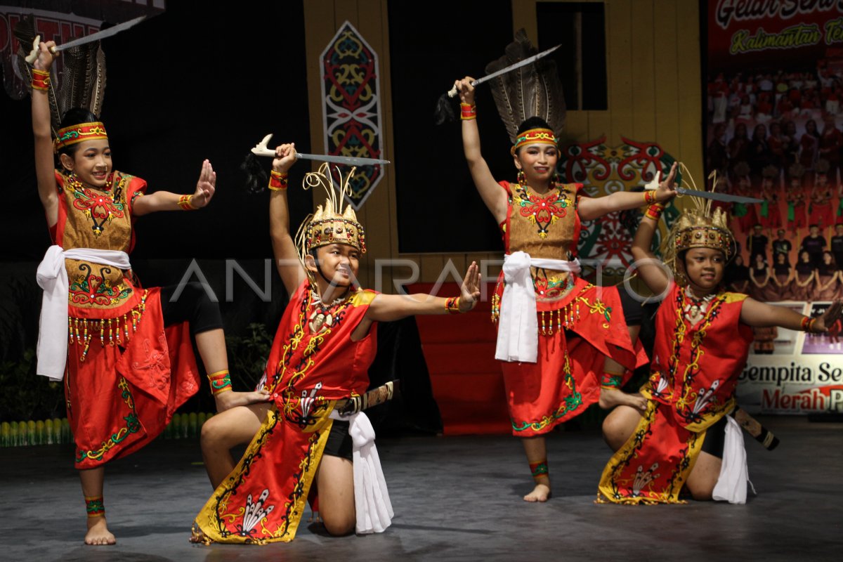 Gelar Seni Budaya Kalimantan Tengah | ANTARA Foto