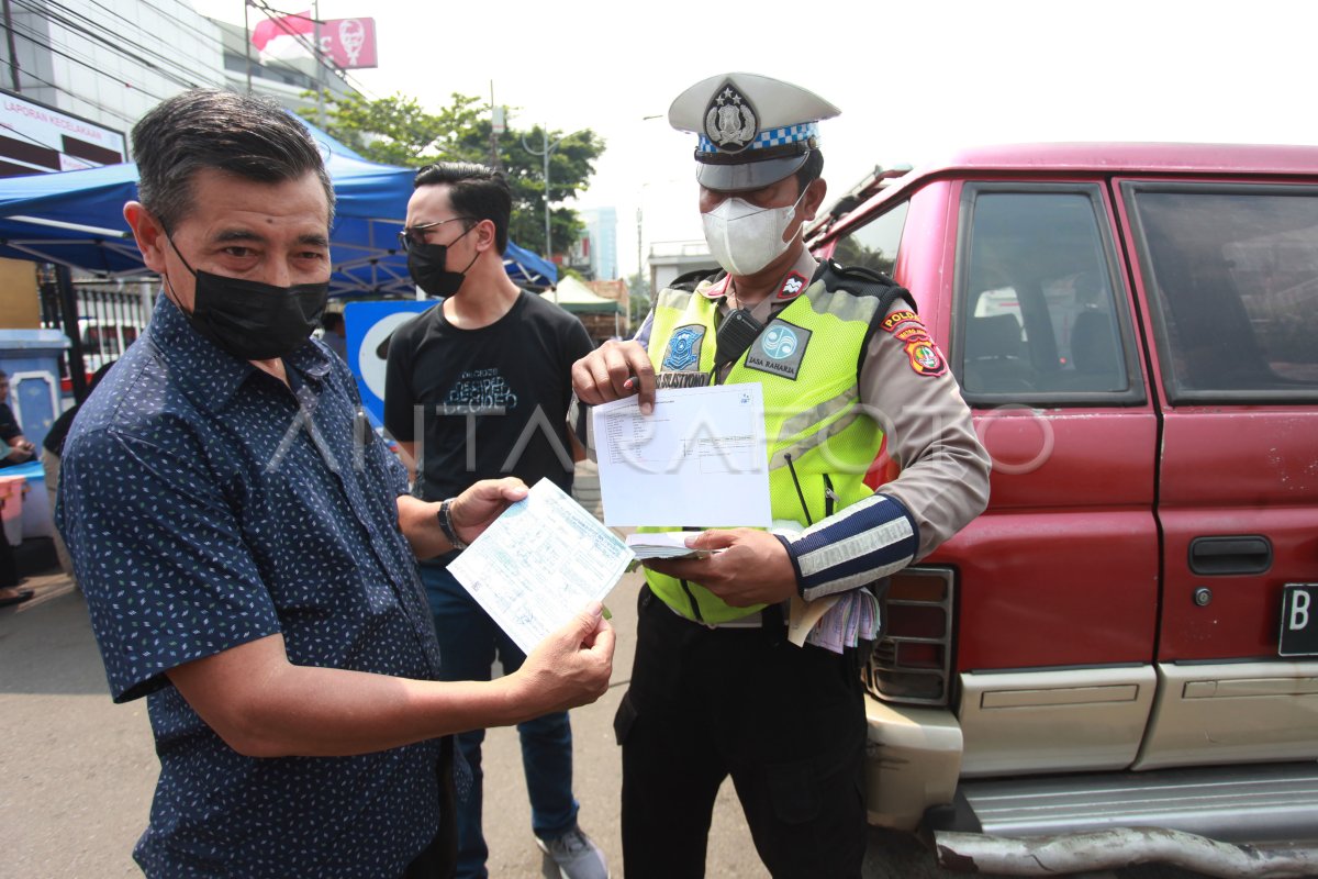 Tilang untuk kendaraan tak lolos uji emisi