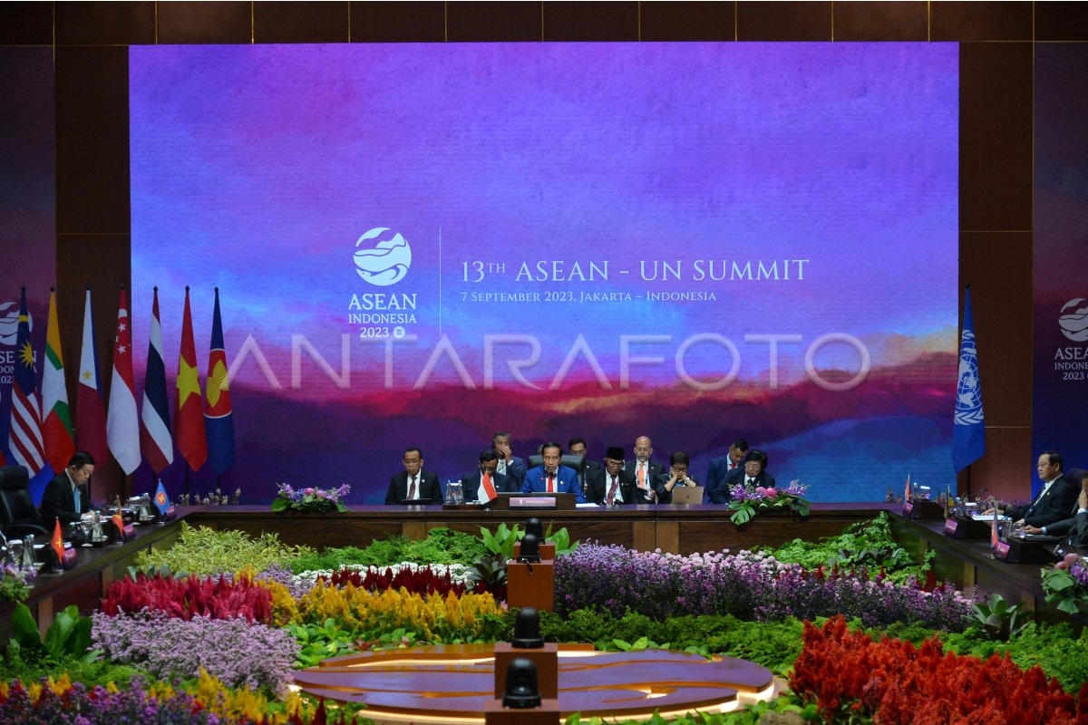 KTT ke-13 ASEAN-PBB