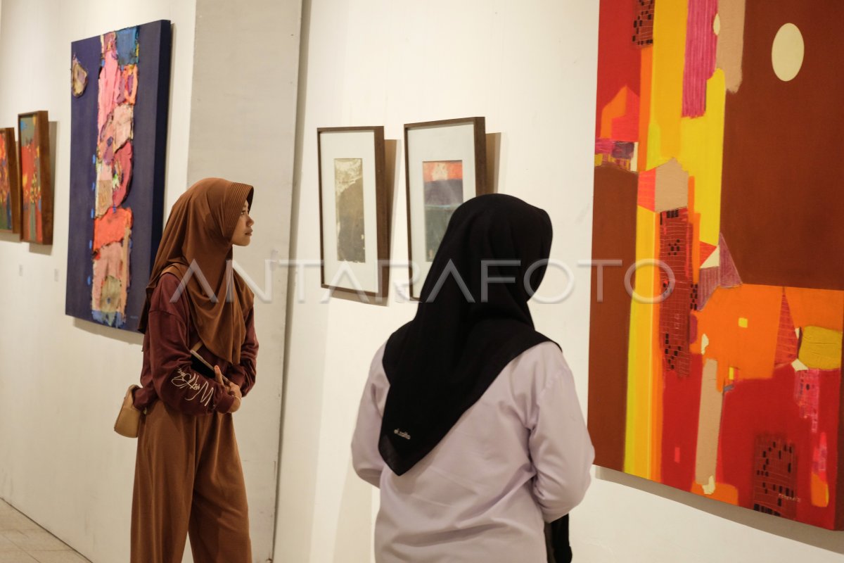 Pameran lukisan karya Tjetjep Rohendi Rohidi