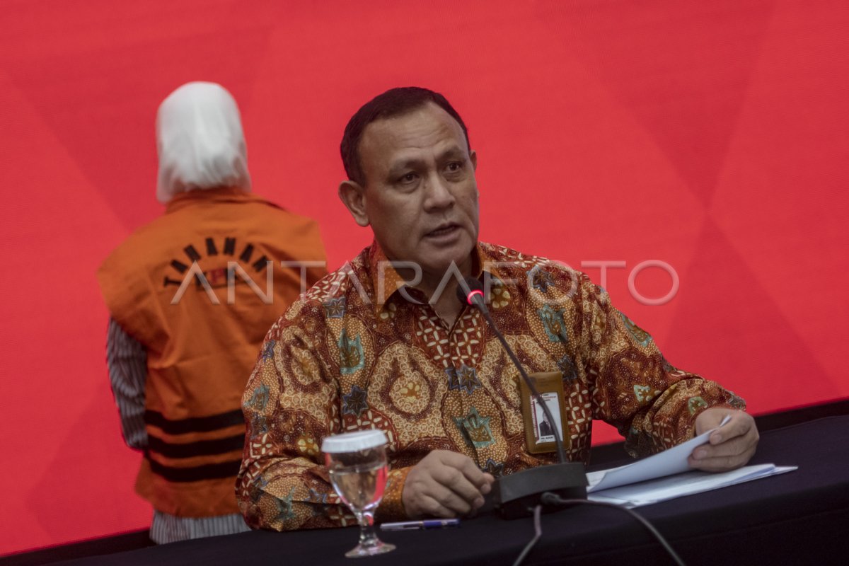 KPK tahan mantan Dirut Pertamina Karen Agustiawan