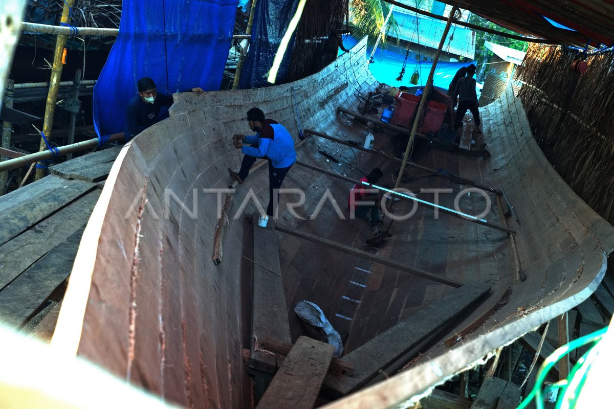 Pembuatan kapal ikan