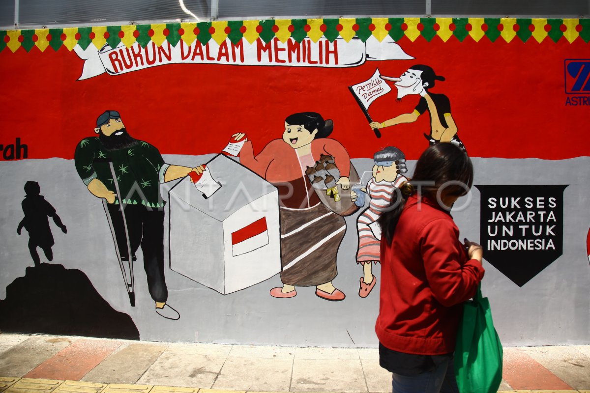 Mural sosialisasi Pemilu 2024
