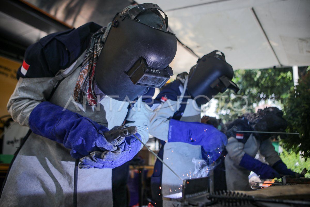 Pelatihan las gratis di Jakarta ANTARA Foto