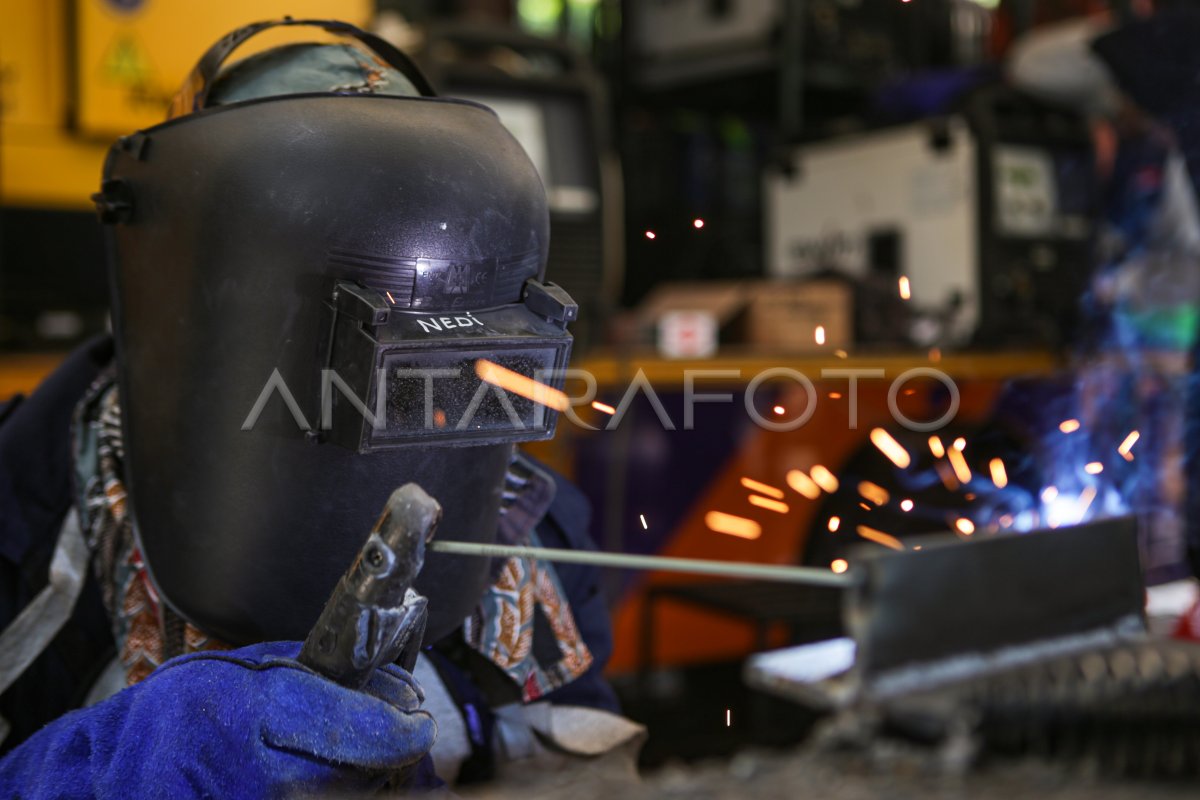 Pelatihan las gratis di Jakarta ANTARA Foto