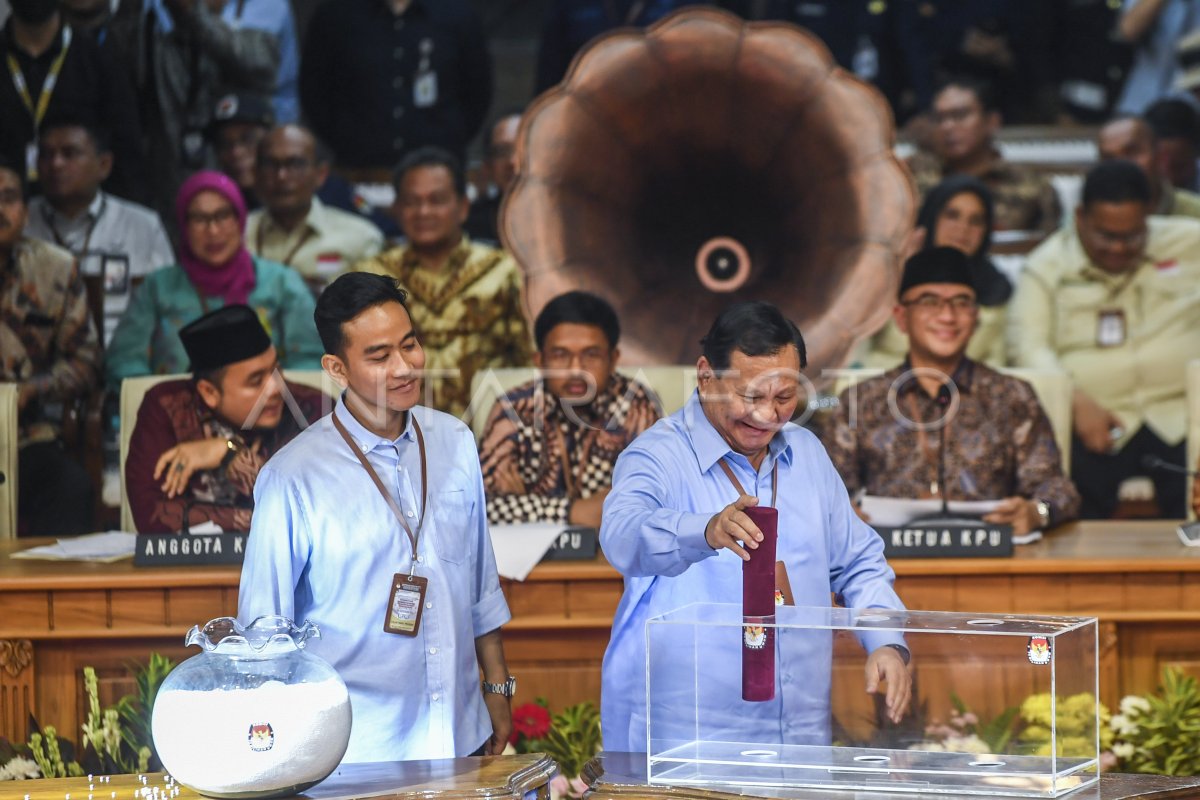 Penetapan Nomor Urut Pasangan Capres Dan Cawapres Pemilu 2024 | ANTARA Foto