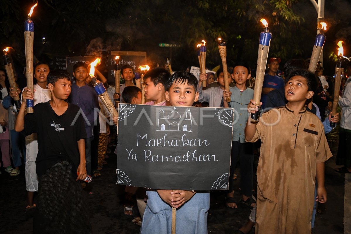 Pawai Obor Sambut Ramadhan Di Jakarta | ANTARA Foto