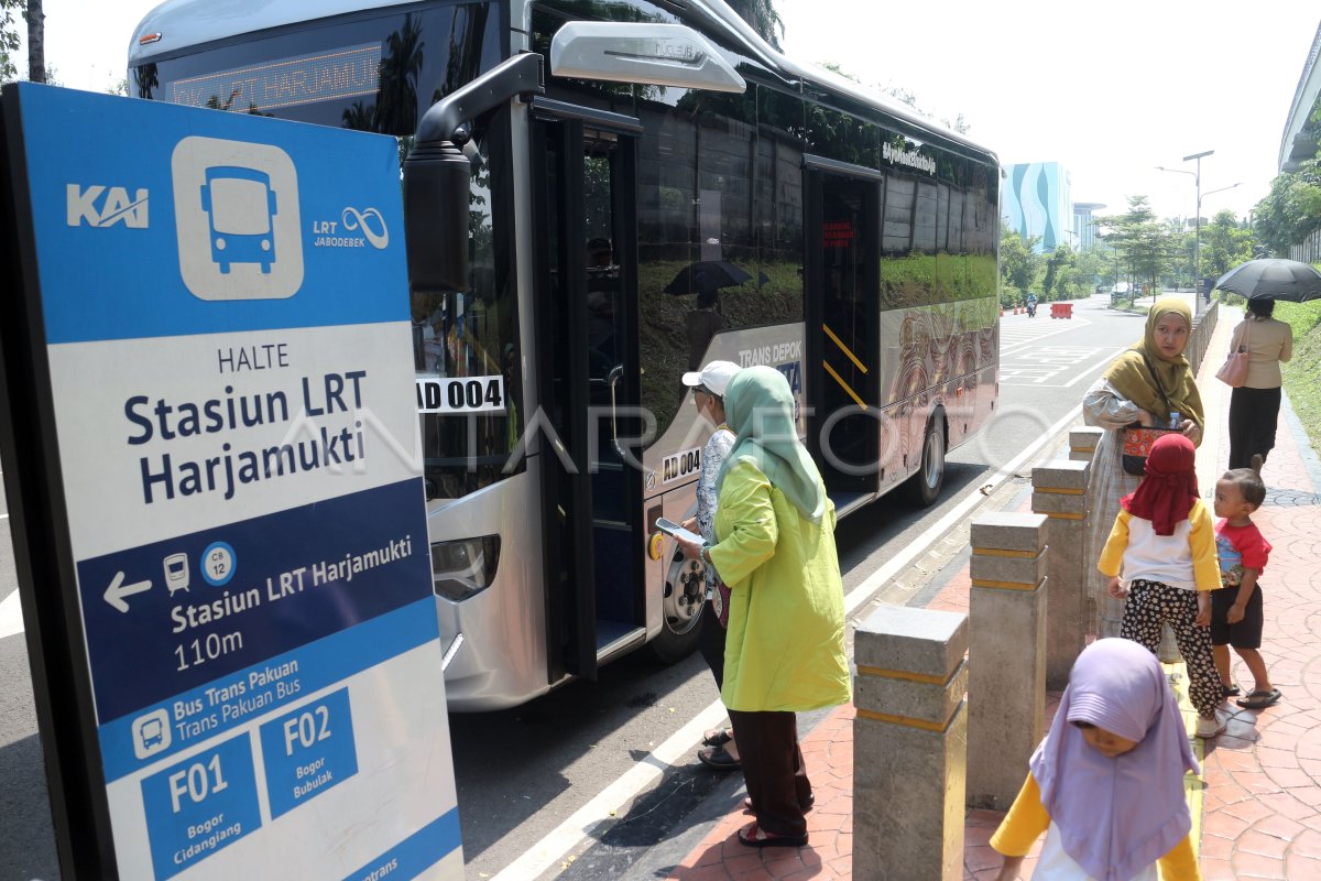 BISKITA Trans Depok Mulai Beroperasi | ANTARA Foto