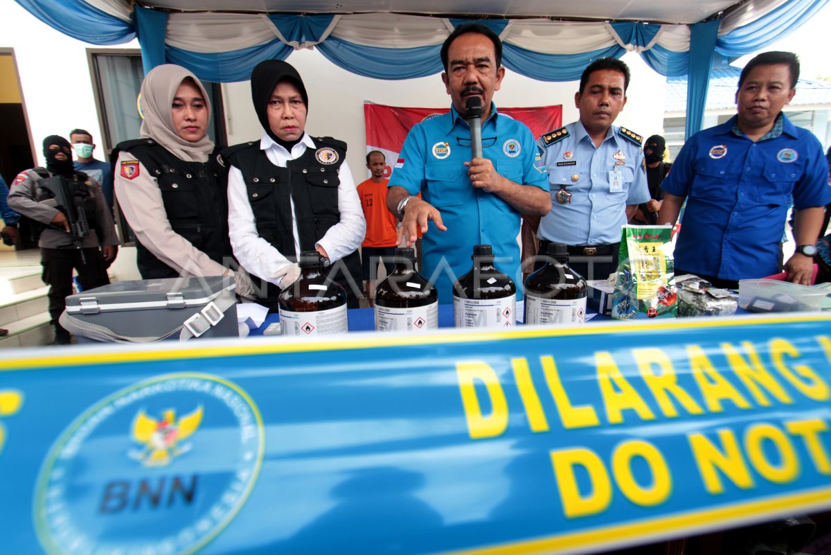 PENGUNGKAPAN PEREDARAN NARKOBA DI LAPAS | ANTARA Foto