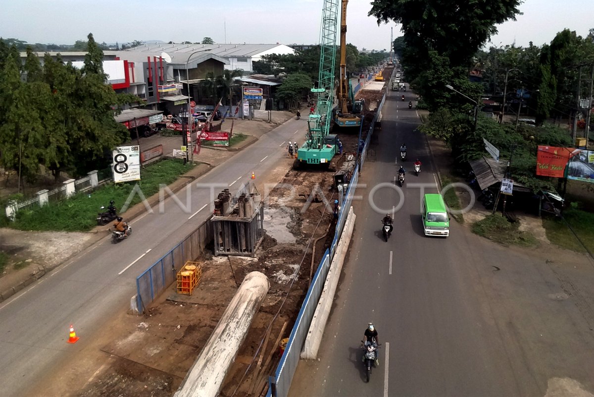 TARGET PEMBANGUNAN JALAN TOL NASIONAL | ANTARA Foto