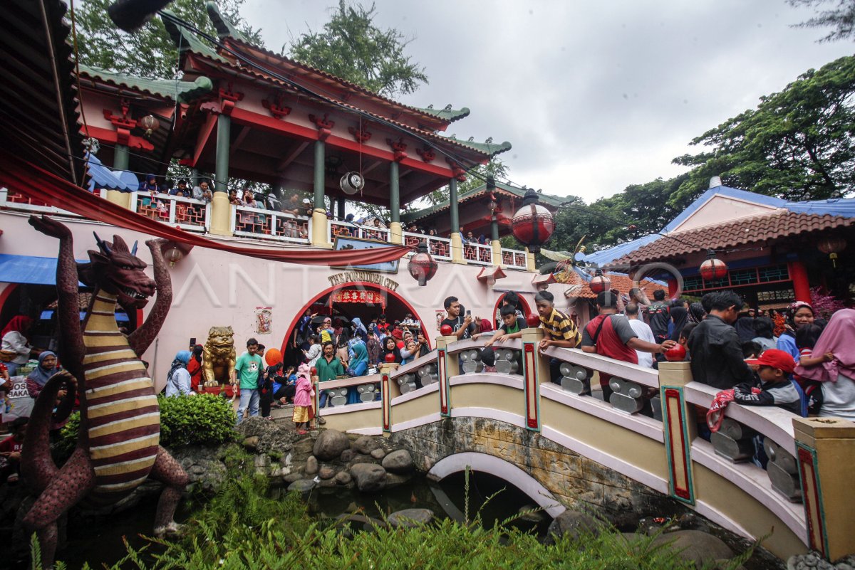 WISATA KAMPUNG CINA CIBUBUR | ANTARA Foto