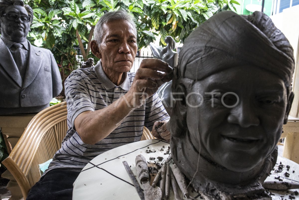 Seniman Patung Terdampak Pandemi Covid Antara Foto