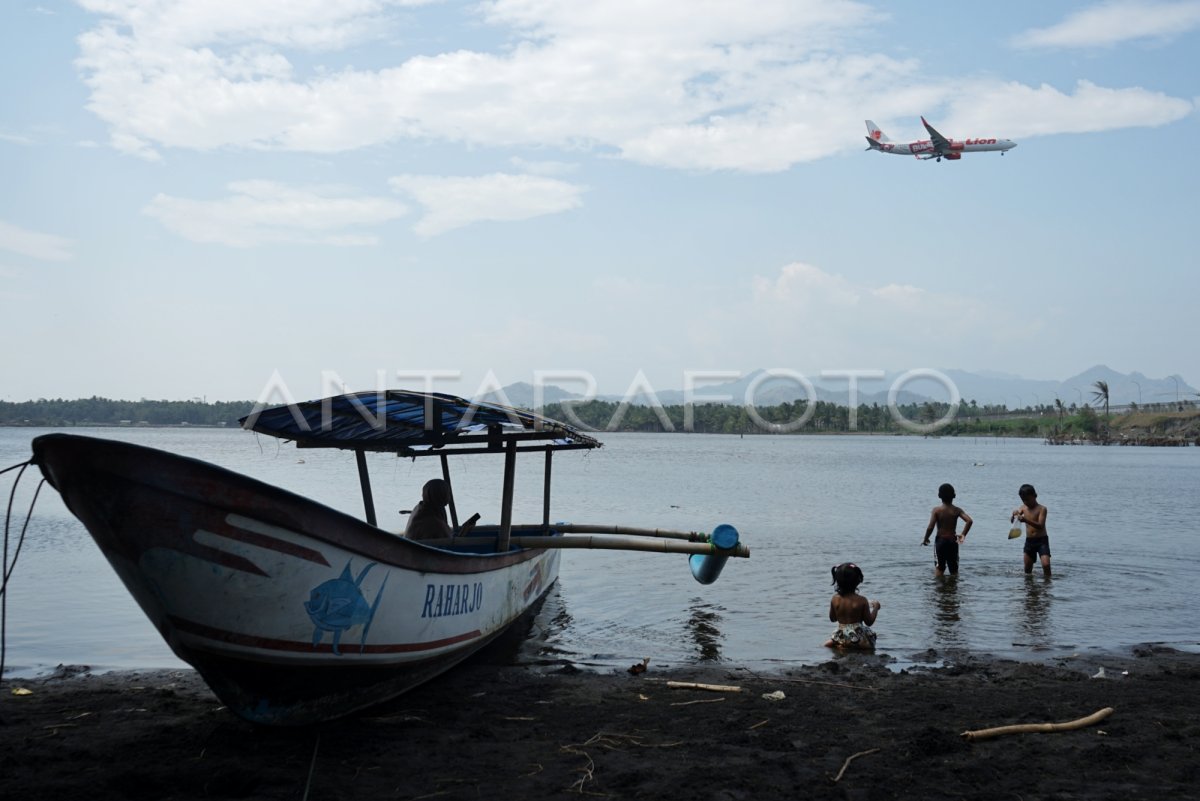 Wisata Muara Sungai Bogowonto Antara Foto 1396