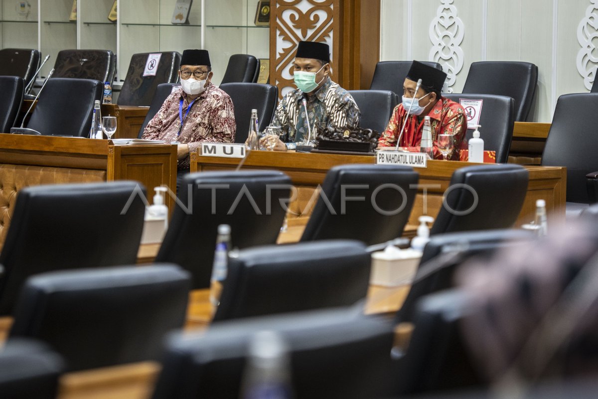 RDP PENYUSUNAN RUU LARANGAN MINUMAN BERALKOHOL | ANTARA Foto