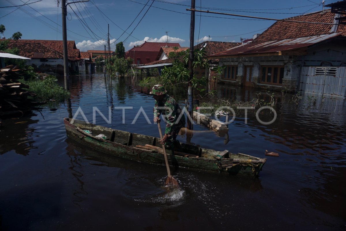BANJIR ROB DI KOTA PEKALONGAN