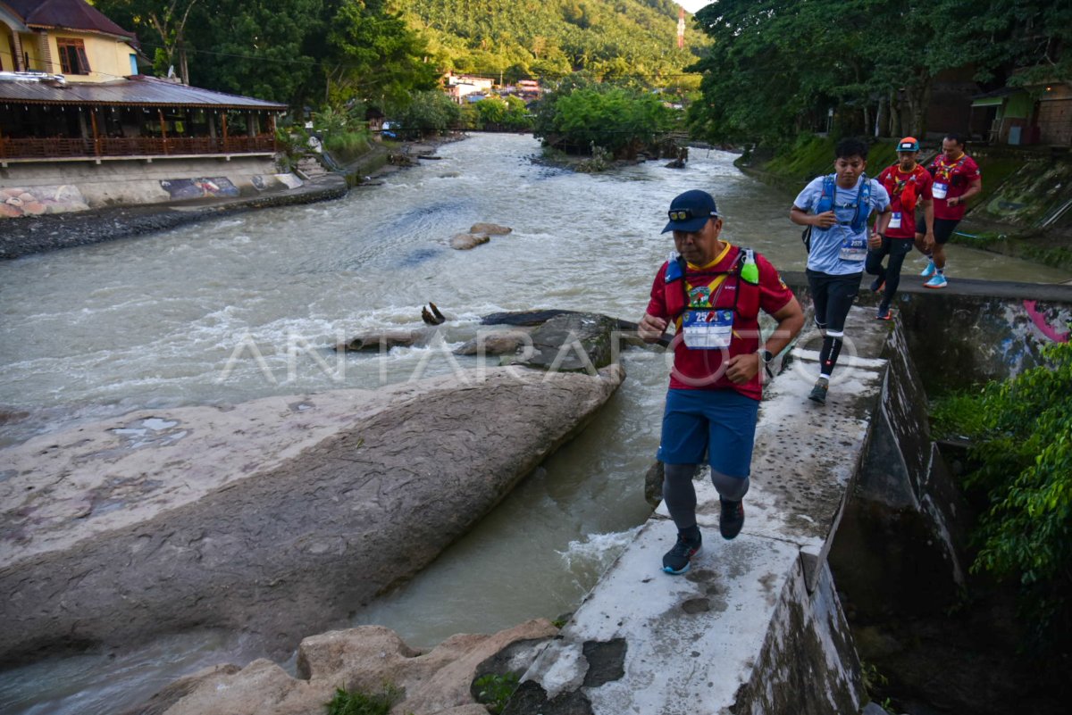 Lomba lari orangutan trail Bukit Lawang