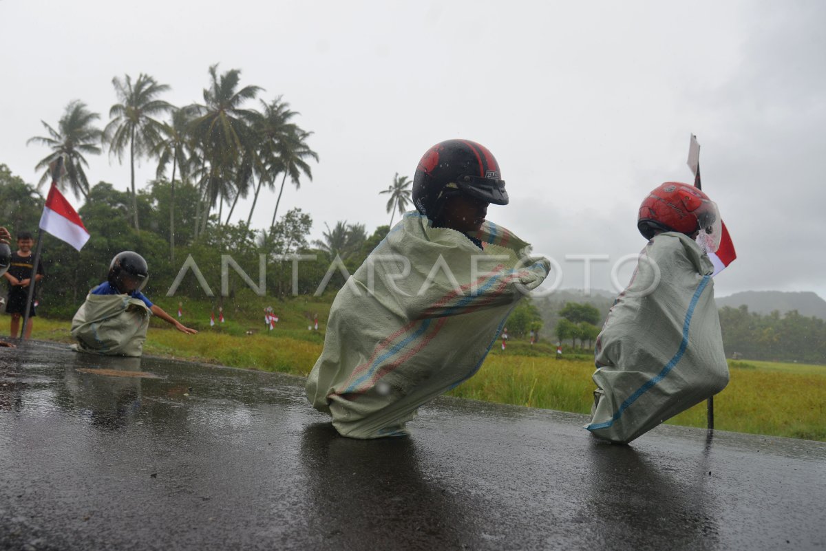 Lomba permainan rakyat HUT RI di Desa Wisata