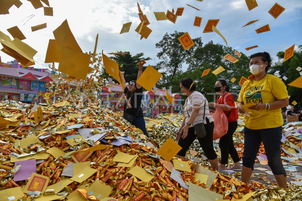 Hungry Ghost Festival di Medan